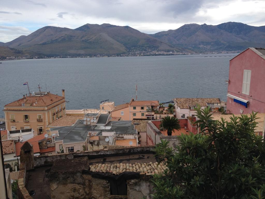Bed & Breakfast Castello Aragonese Gaeta Exteriör bild