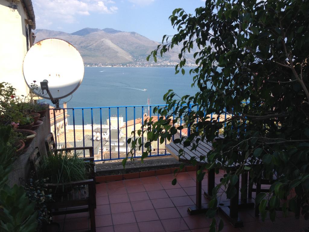 Bed & Breakfast Castello Aragonese Gaeta Exteriör bild