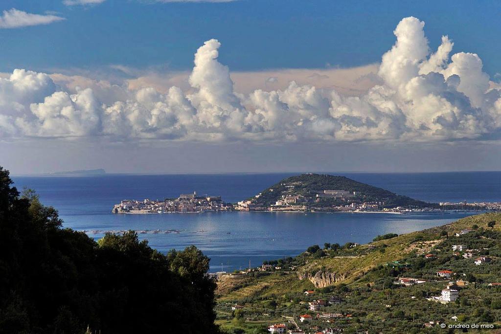 Bed & Breakfast Castello Aragonese Gaeta Exteriör bild